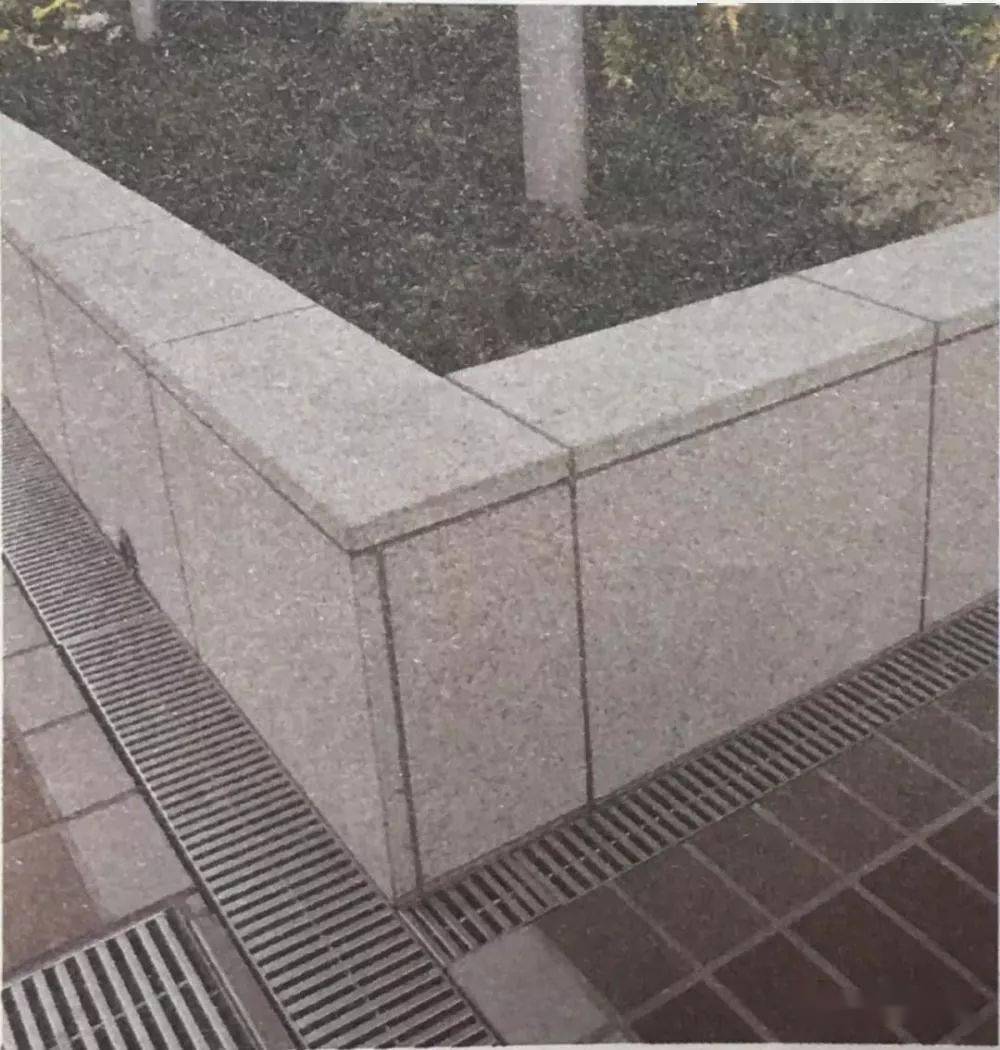 石材压顶设计攻略 | 实用技巧与详细施工图解析