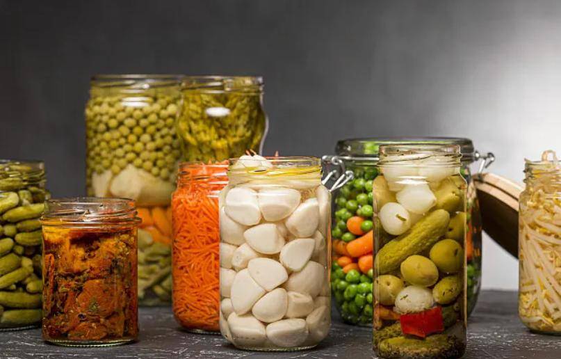 上加霜;本来服用相应剂量的降压药,降压效果刚好,但是现在"阻力"增大