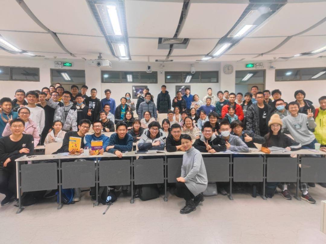 清华大学新百年教学成就奖崔建莲永远都充满期待的课堂源于最初的梦想