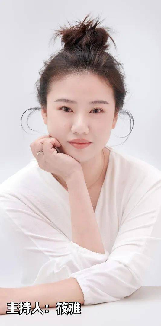 《斗阵来听》最动听的声音筱雅等你来听新闻晚高峰节目版块本地,两岸