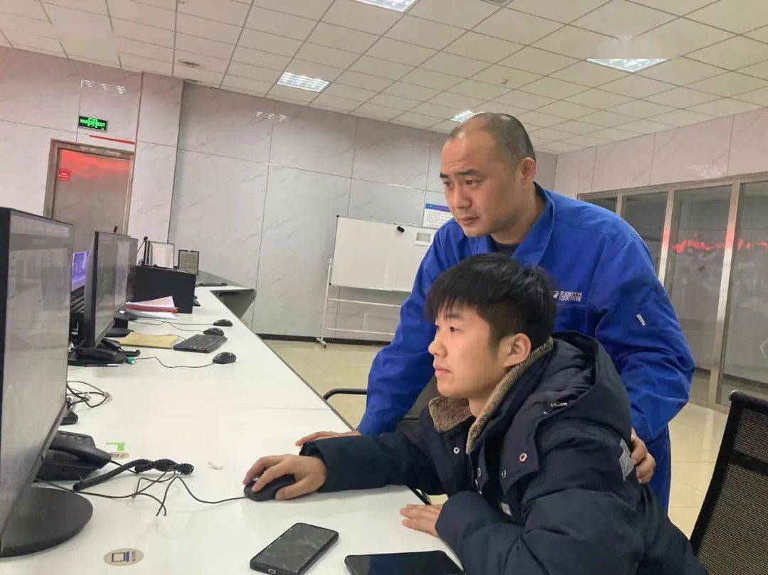 崔建刚19年的坚定选择奉献终身的事业