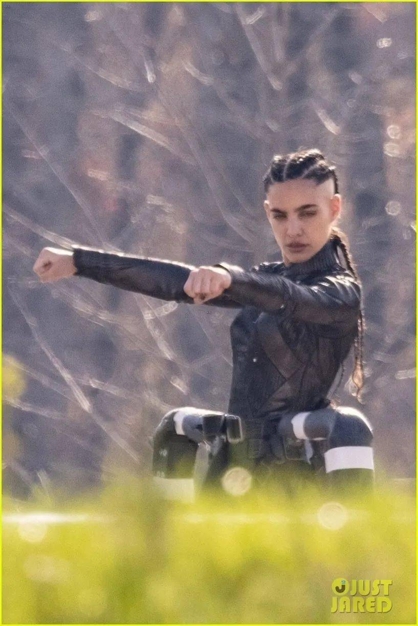 少年泰坦电影立项超人片场照复仇者联盟5改名正义联盟照片辟谣