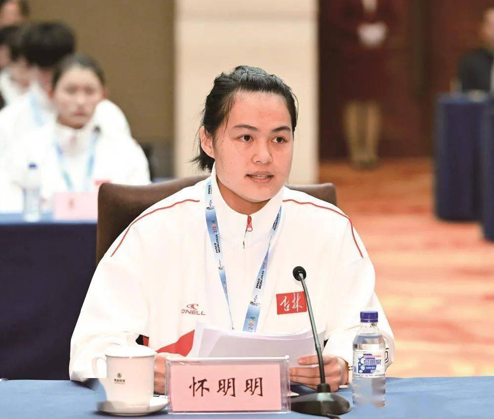 冰雪头条十四冬吉林省参赛优秀运动员教练员工作人员代