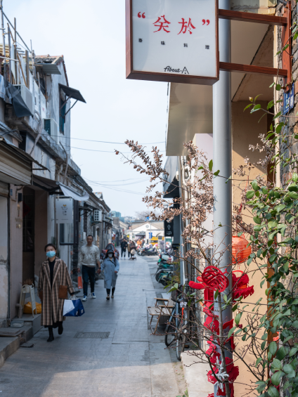 99%扬州人都不晓得的这条烟火小巷, 太好逛了!_张韶涵_巷子_一家