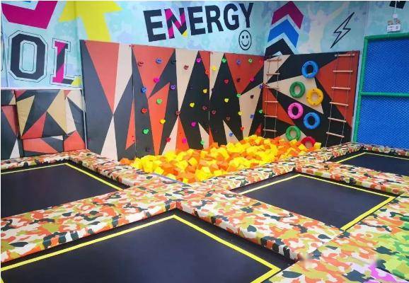 东莞观澜湖度假酒店五星级酒店青山环绕住湖景房仅￥799入住高级豪华