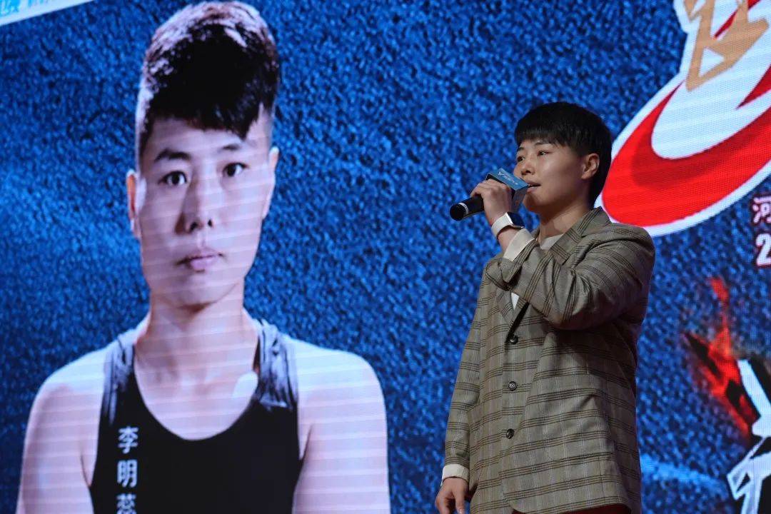 包括wlf世界金腰带拥有者孟高峰,enfusion世界冠军王俊光,东北亚四国