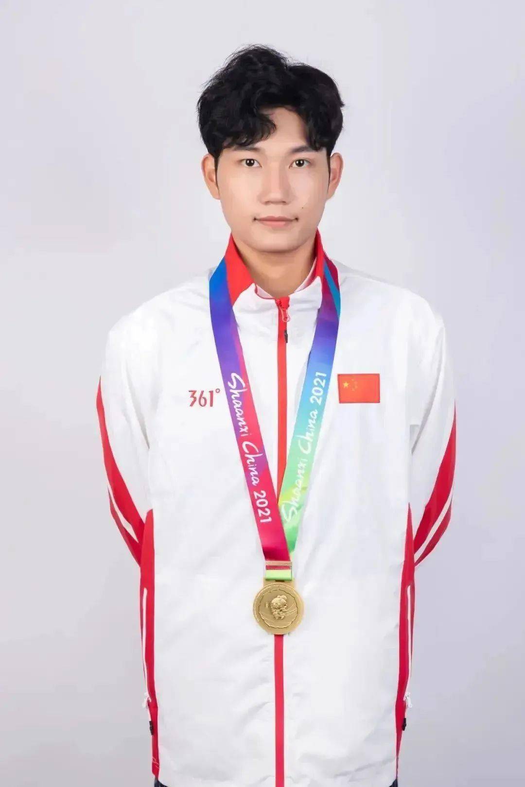 南职学子领证的高光时刻