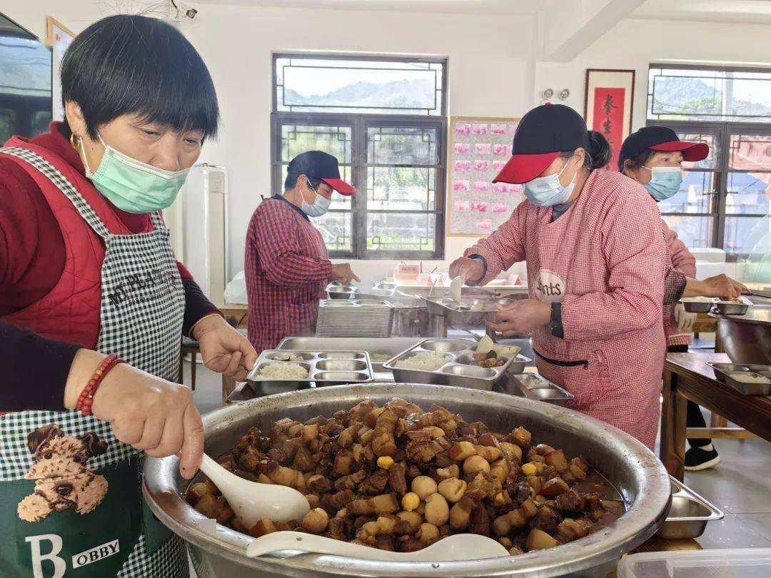 有实力诸暨五泄这家爱心食堂2天创收3万余元