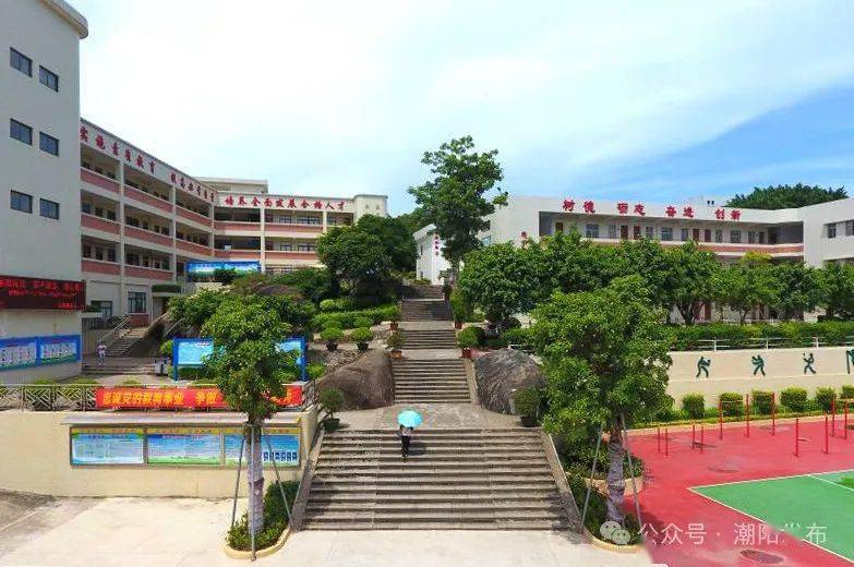 关于潮阳海门中学,桃园学校_校园_绿化_环境