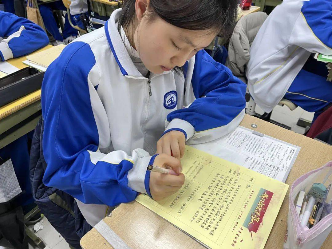 立志丨跃马扬鞭战百日踏歌追梦向未来海淀实验中学初三年级逐梦主题
