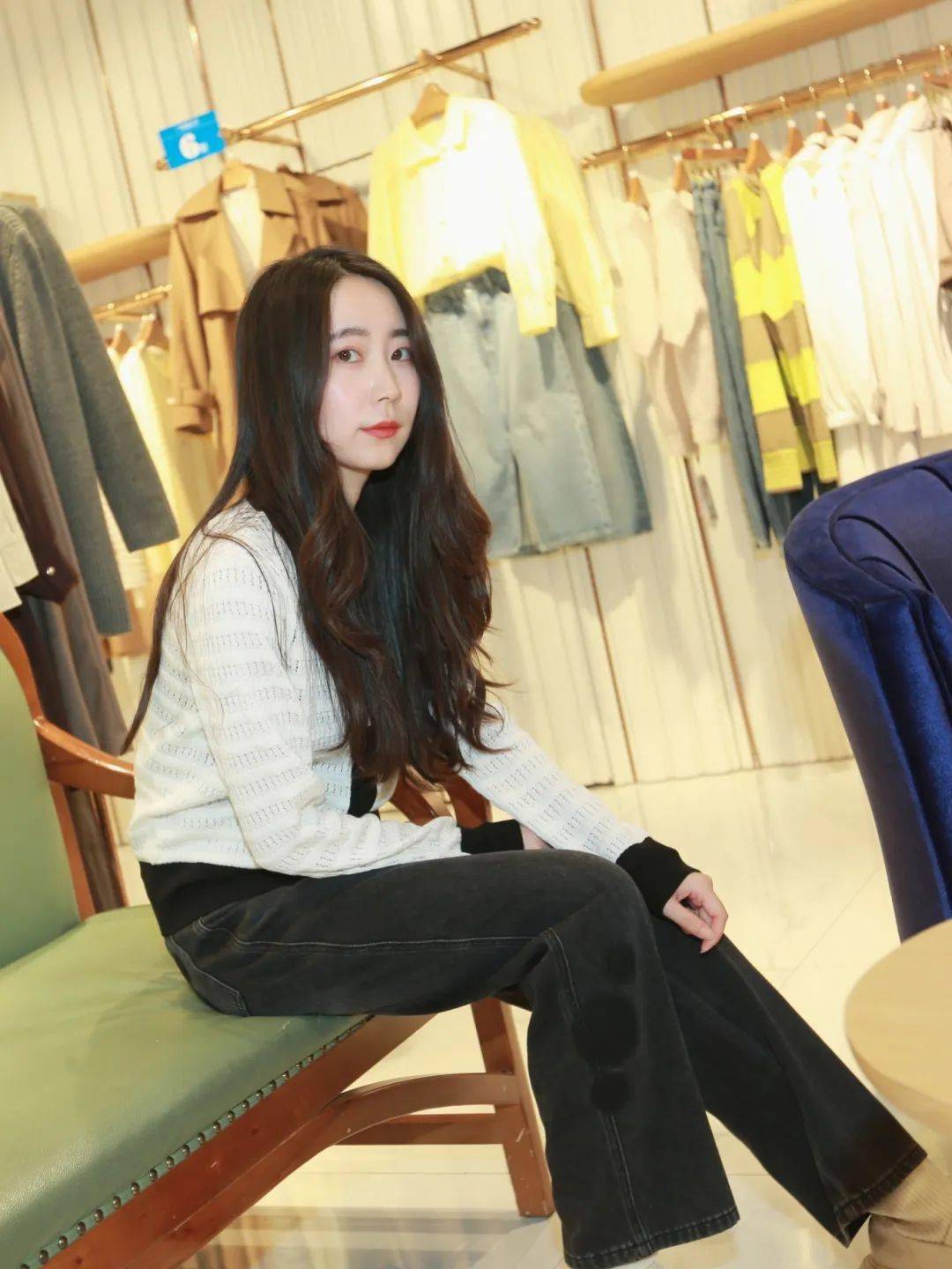 裙子官方价:1080 元,奥莱价:540 元-moco-奥莱价再9折,会员再9.