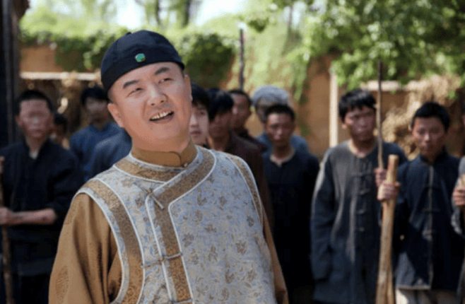 表面是演员实际是国际反恐专家这位著名老戏骨隐藏好深