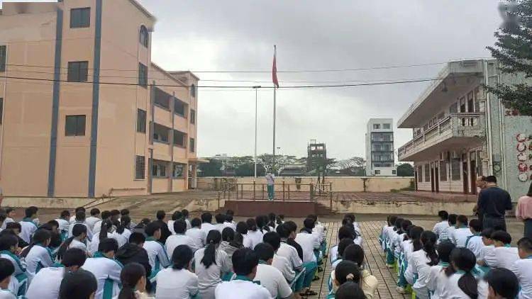 珍爱生命远离毒品琼海这所学校开展2024春季毒品预防教育主题活动