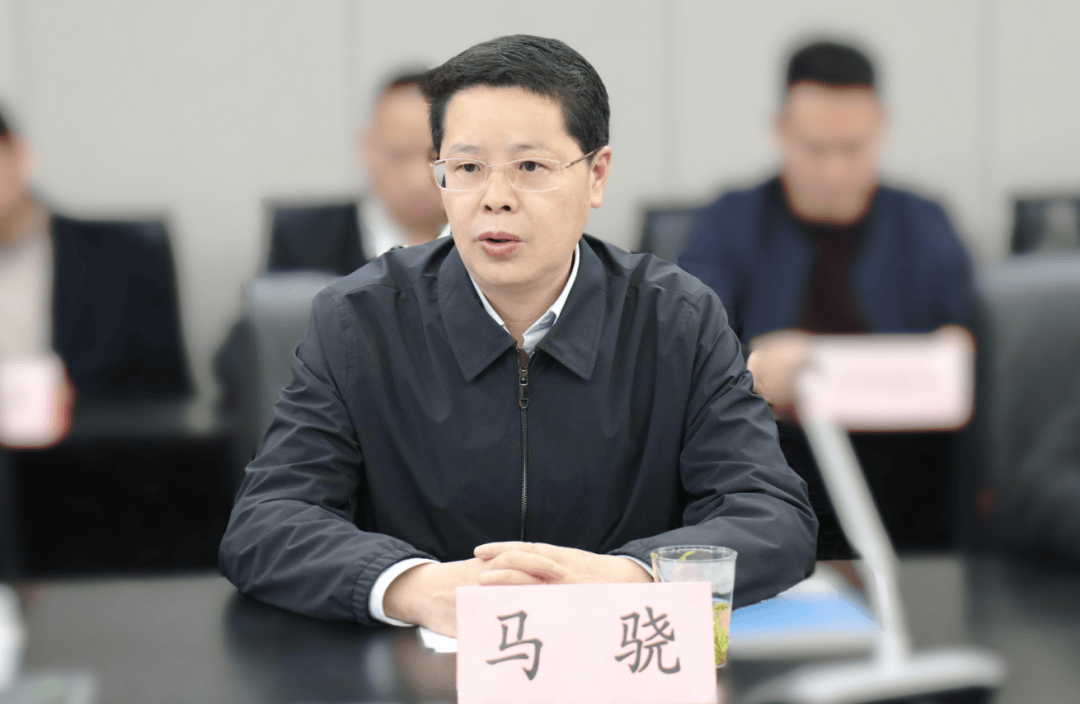 局党委书记,局长,贵安新区统筹城乡发展局党组书记,局长马骁与贵州