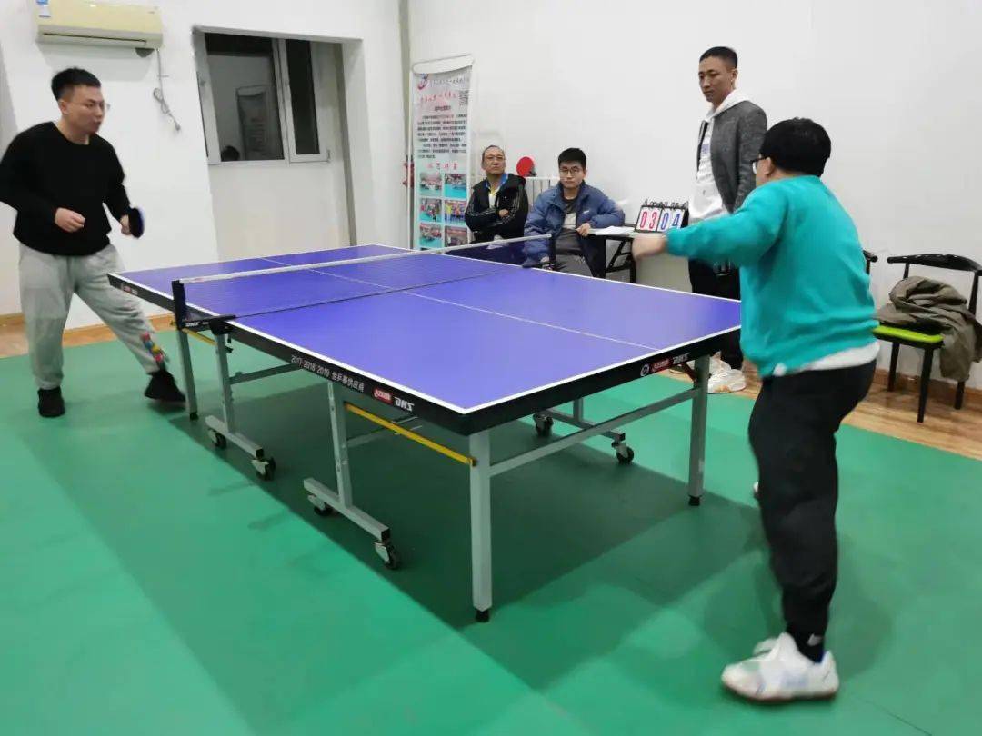 春回大地柳绿花香公寓爱乒社团首场乒乓球联赛