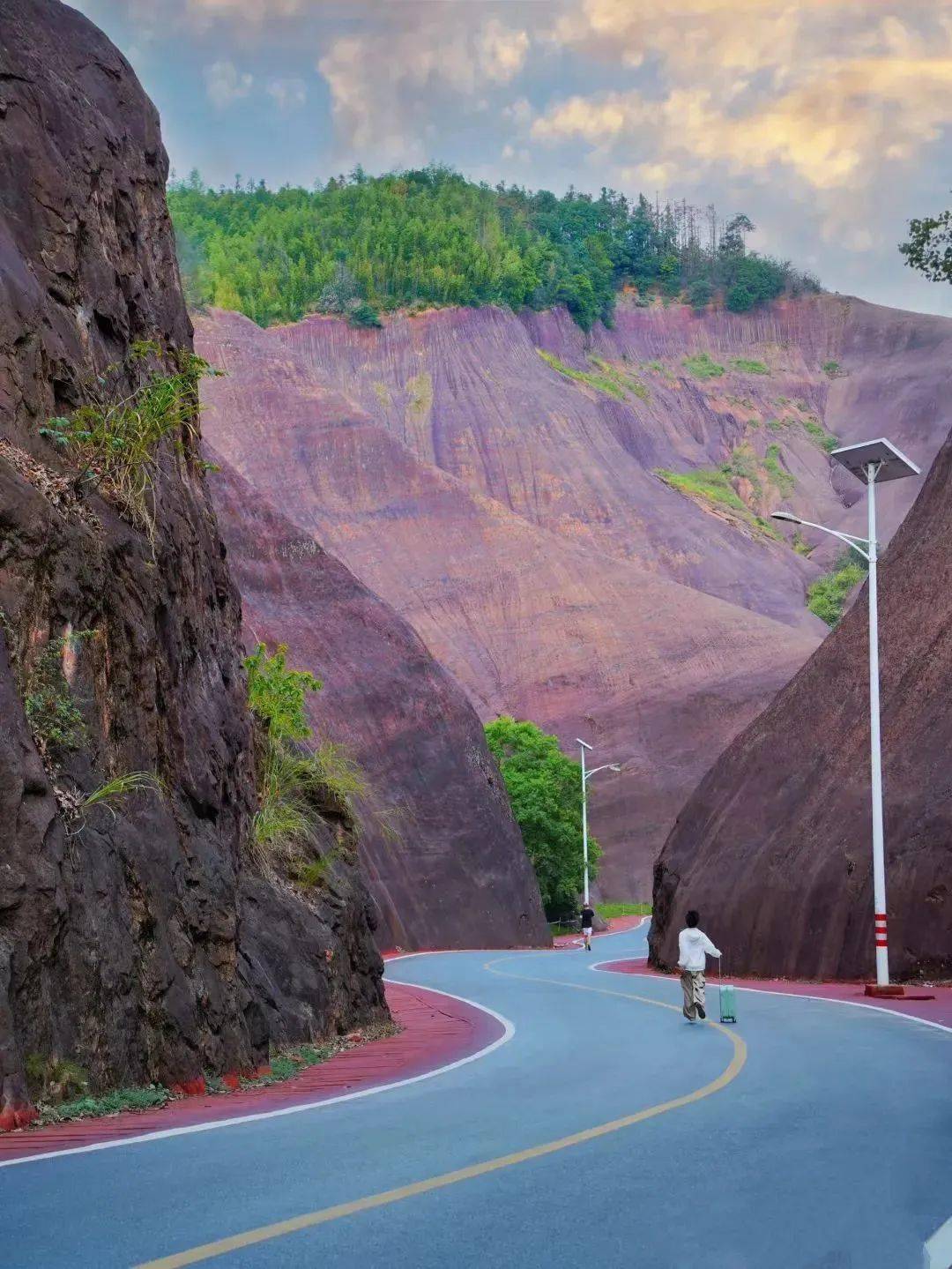 330号郴州精华游2天周六出发清明每天出发莽山高椅岭马皇丘裕后街夜市