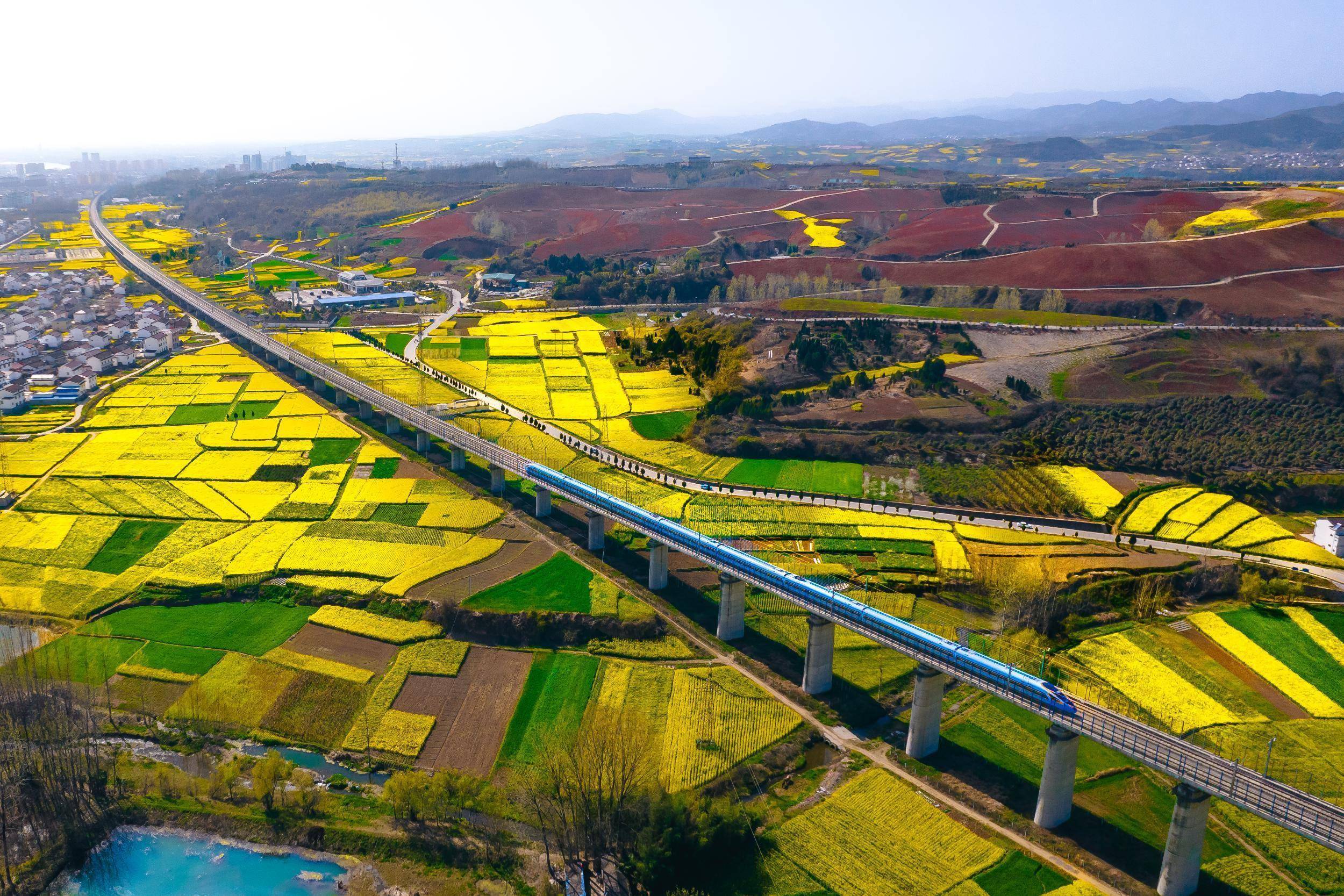 高铁风景真实图片