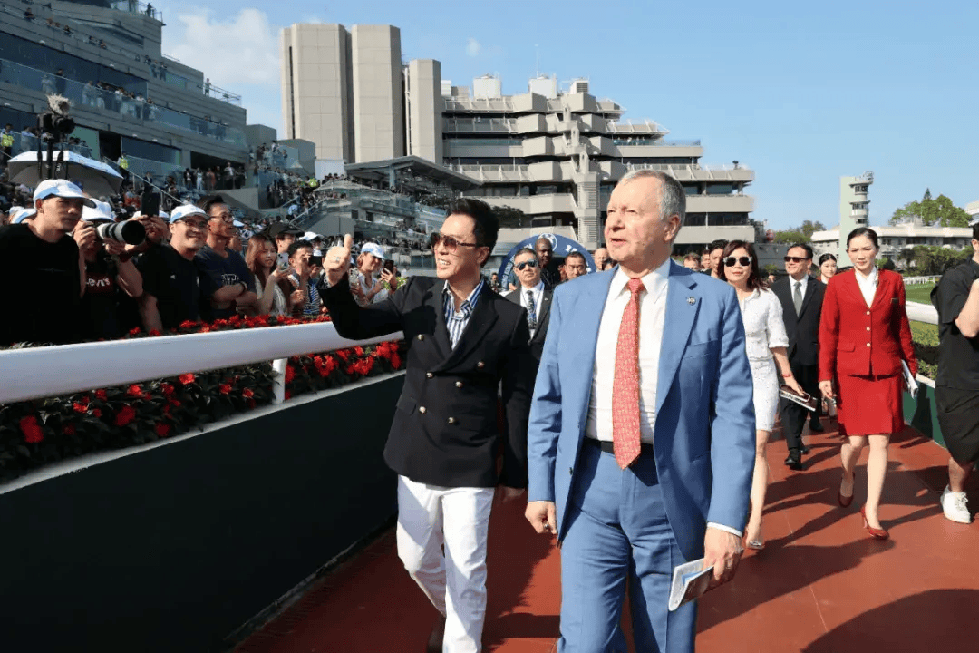甄子丹见证,"大至尊"问鼎宝马香港打吡大赛_先生_马主_赛马会