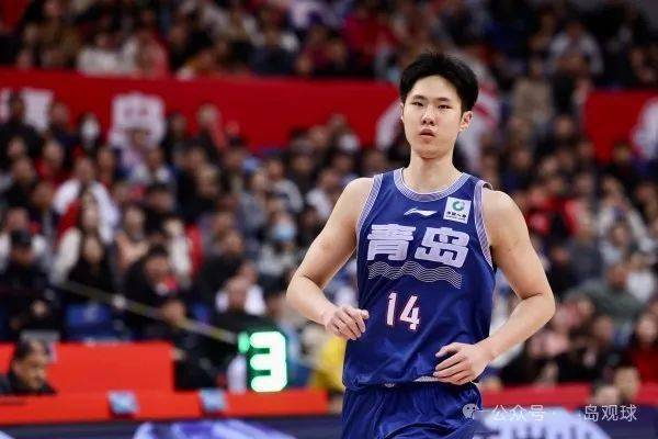 赵嘉义独得34分再创纪录 青岛男篮提前五轮晋级季后赛!_段昂君_赛季_