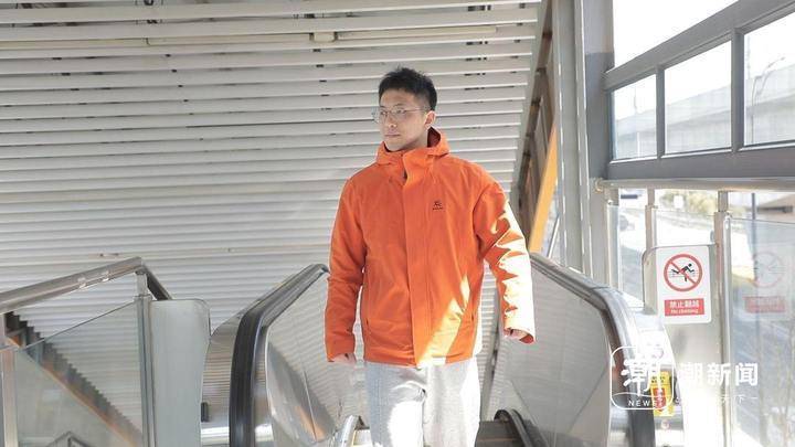 对于每天奔波在路上市民来说,带来的幸福更在于——对于小朱夫妇来说