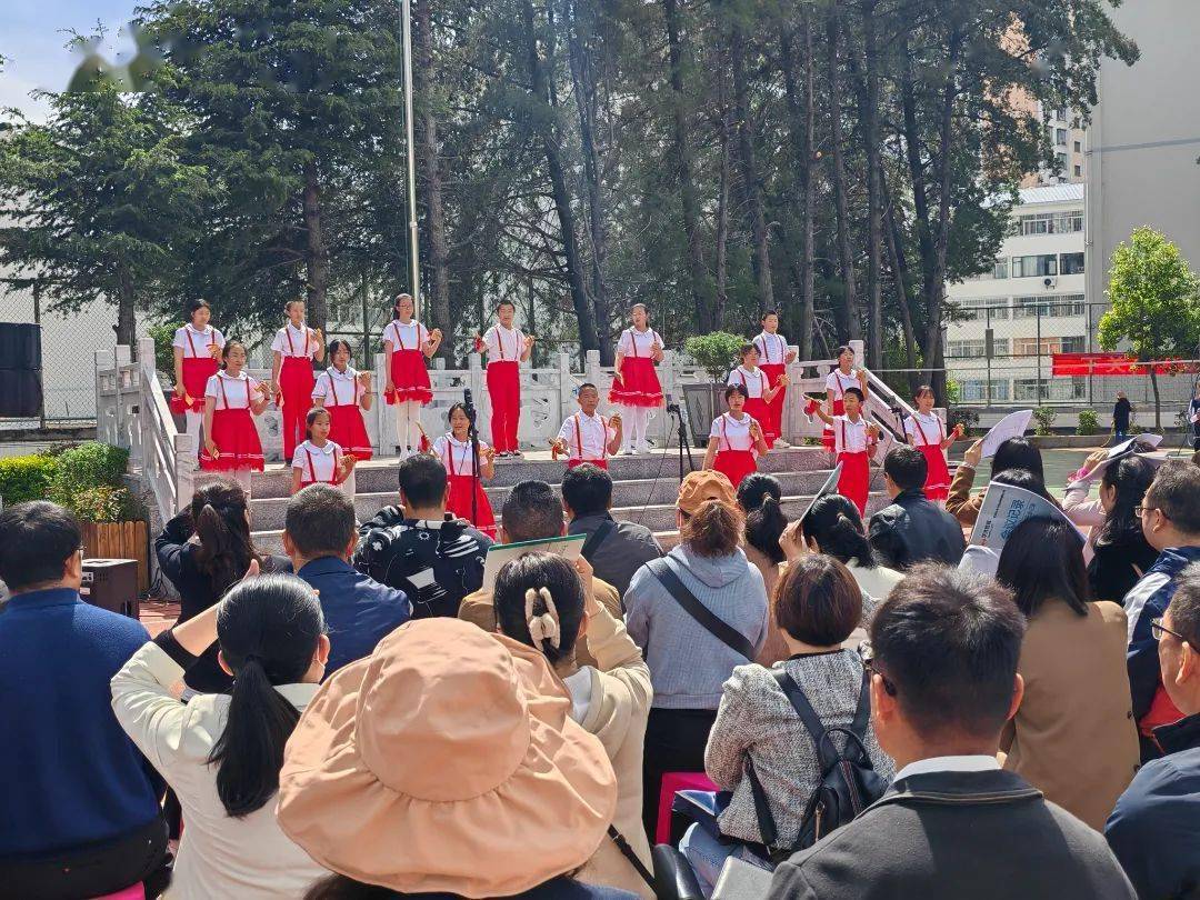 我又重返校园啦下关一中初中部迎来百名大同学沉浸式体验校园生活