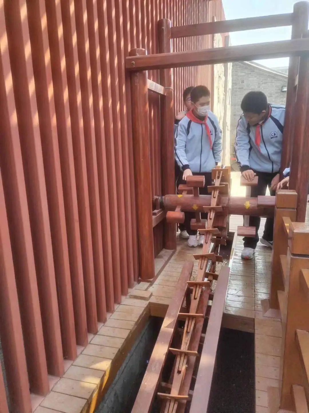 保定十七中举办世界水日研学实践活动