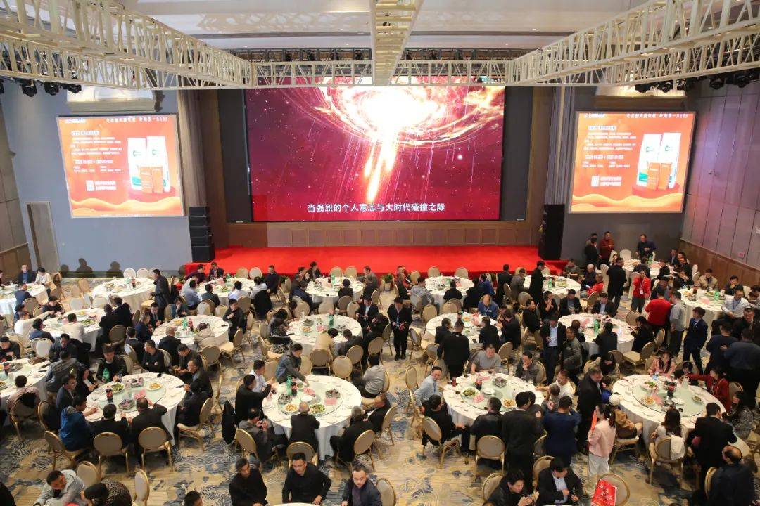 格局与应变未来规模蛋鸡发展与三种行业主流服务模式