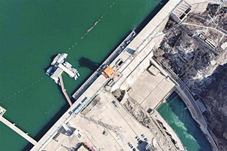 刘家峡水库加大出库流量支援春耕生产