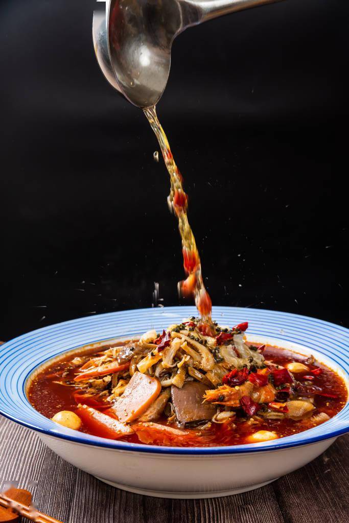 热辣滚烫色香味俱全的川味麻辣美食