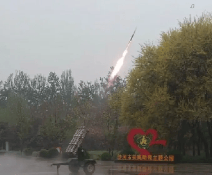 沙河人工增雨发射火箭弹12枚