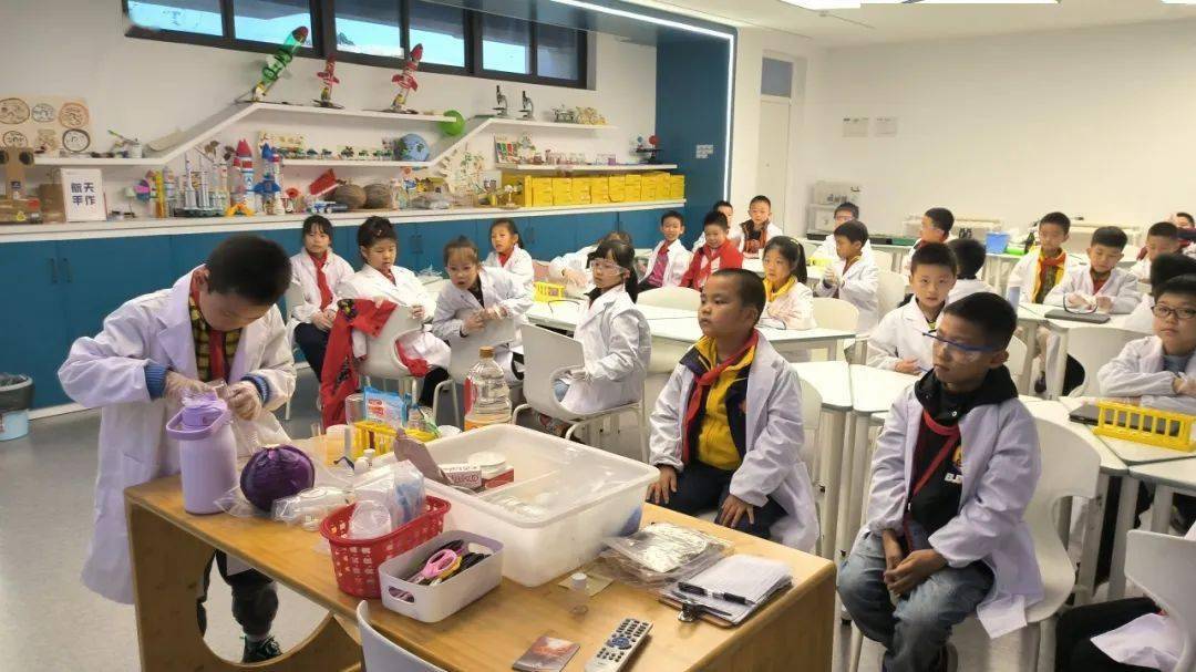 习声回响科教兴渝丨重庆两江新区重光小学校提升科学育人水平培育创新