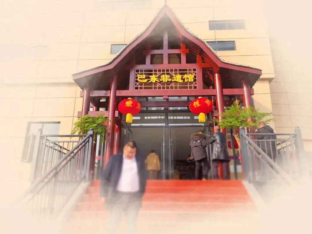非遗馆大厅>非遗长廊(九佬十八匠)>非遗展示厅>非遗研学中心>传统工艺