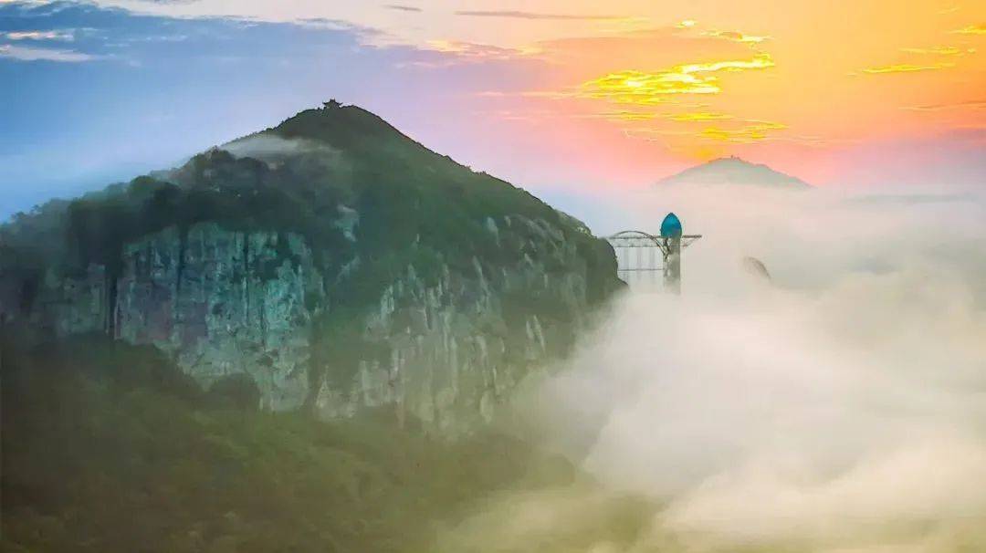 东旦时尚运动海滩,东海半边山,灵岩火山峰,东海灵岩景区等6家门票免费