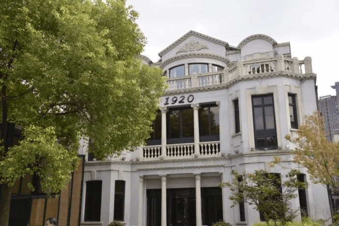 以爱之名用骑行拥抱虹口魅力虹口骑乐无穷