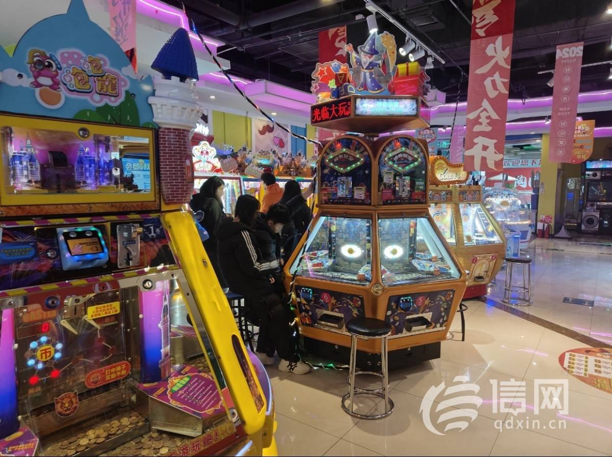 中学生好玩的游戏(中学生好玩的游戏有哪些)