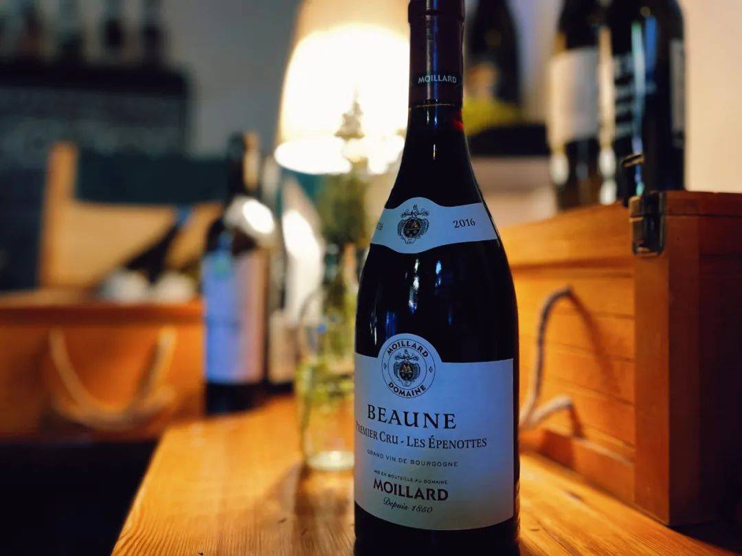 探店特辑丨到版筑后街遁入微醺winetime时间