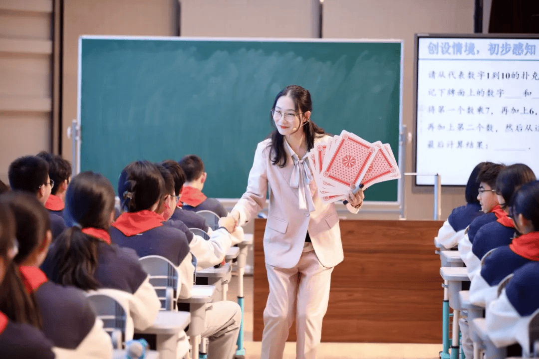 李莉老师从成都冻雨引出分式乘除的数学问题