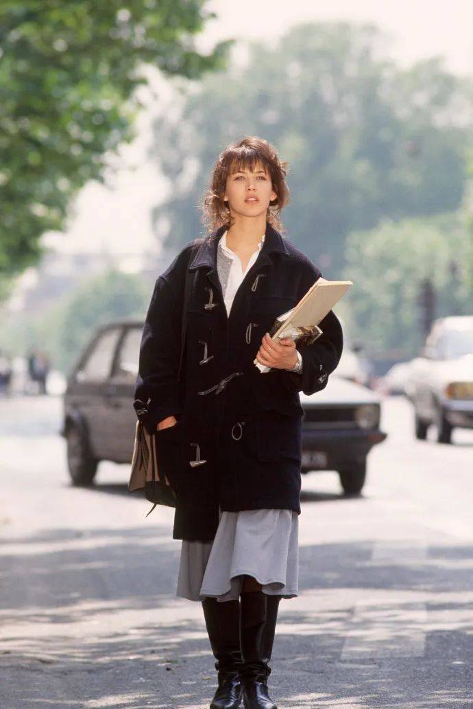 满脸皱纹却惊艳全网:美貌是她最不值一提的优点_苏菲·玛索_法国_网友