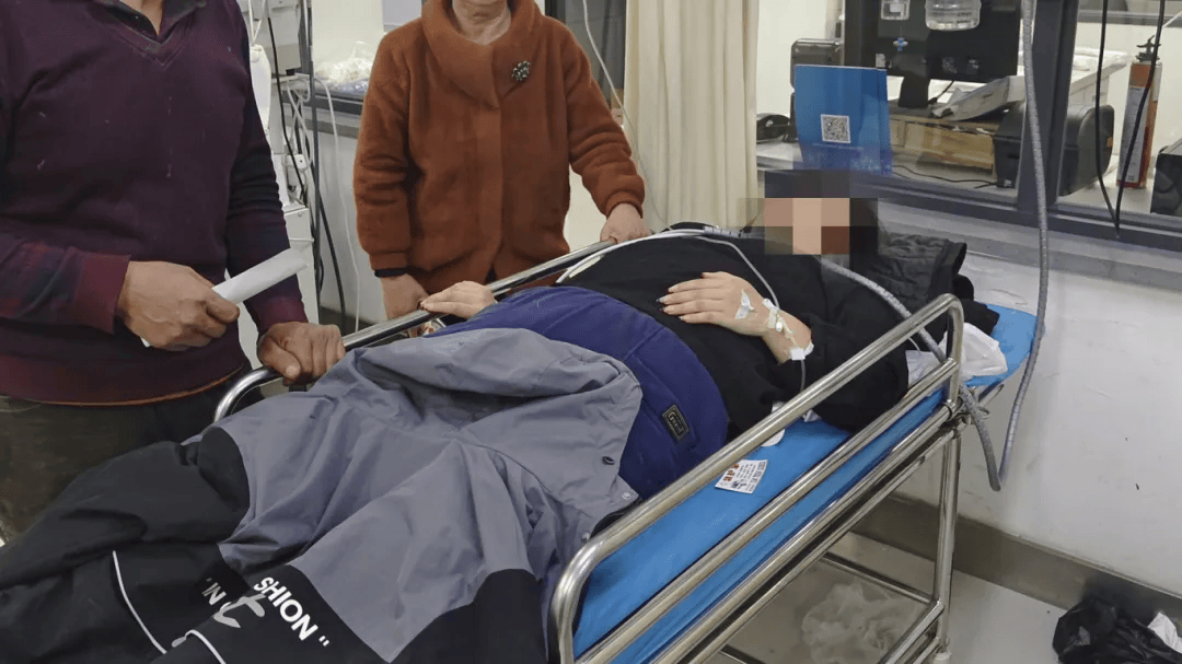 阜新:成功挽救轻生女子!_抢救_海州_家人