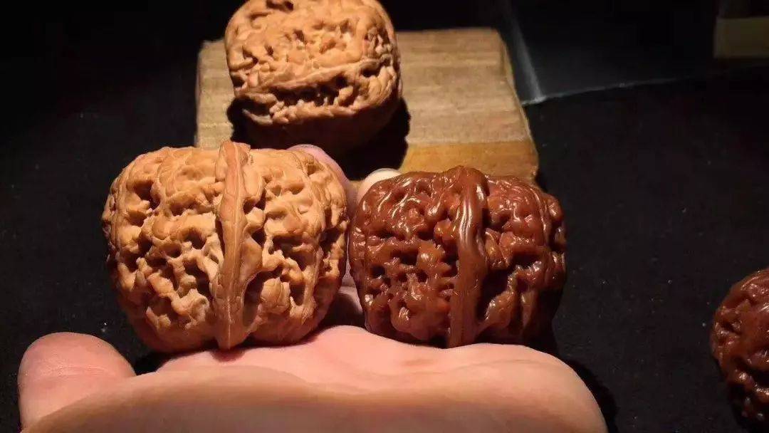 文玩核桃盘玩六大误区