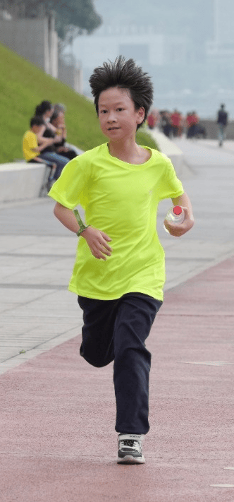 运动会等体育赛事活动女子马拉松等公益跑步活动参加重庆城市马拉松