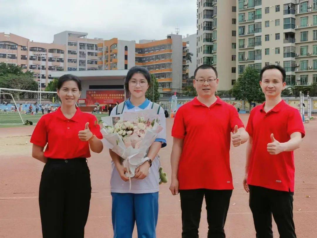 【成人仪式】台山市2024年成人仪式宣誓活动在台山市华侨中学隆重举行