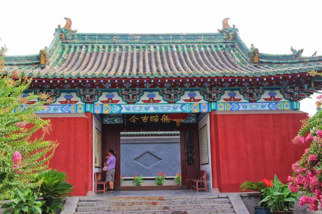 时事地理王婆说媒爆火戳中年轻人的每一根软肋河南开