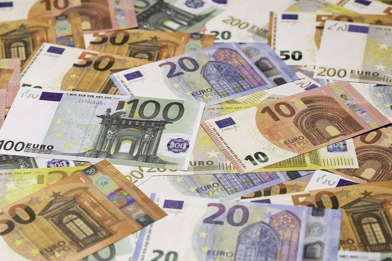 欧亚经济委员会于2023年10月通过的将免税额提高至1000欧元的决定到期