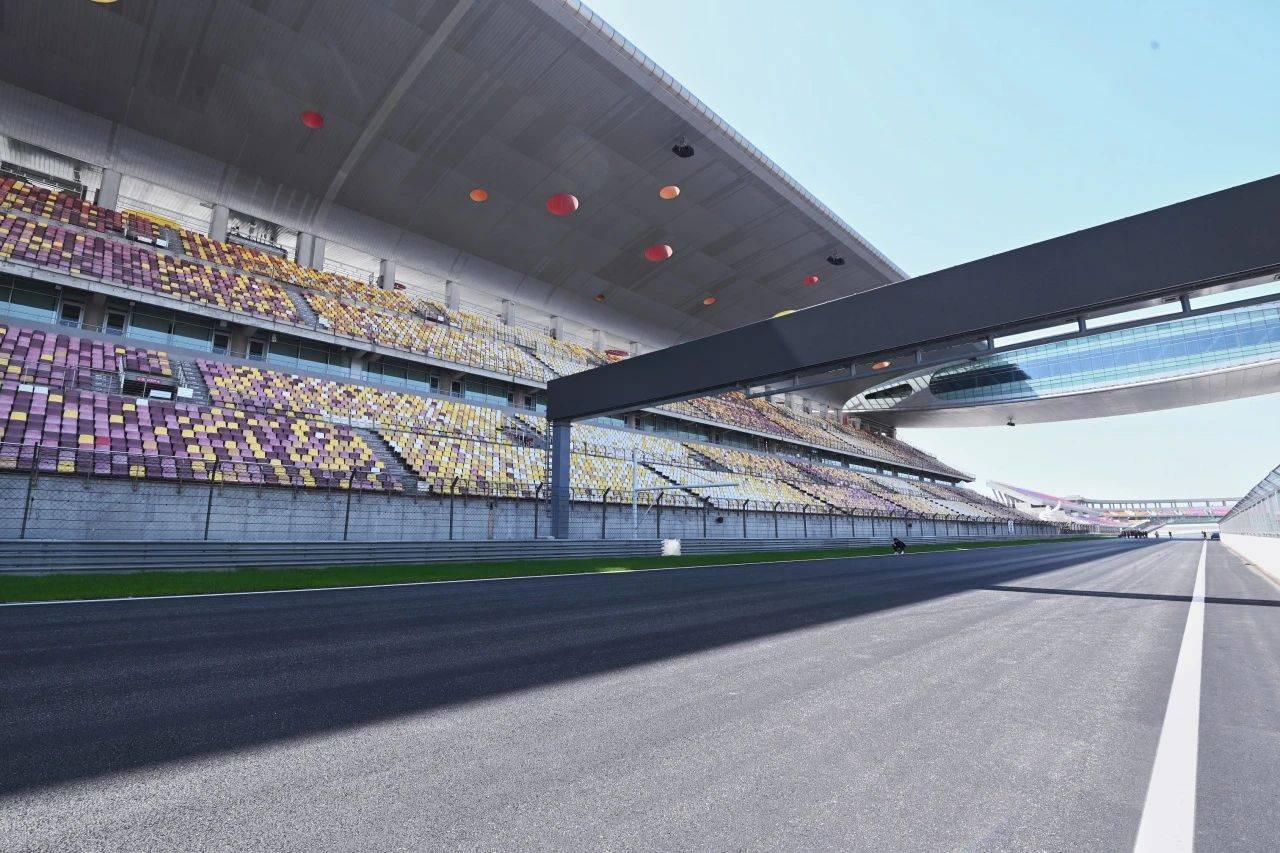 f1大奖赛即将重回申城,"升级"后的上海国际赛车场蓄势待发_赛道_修缮_
