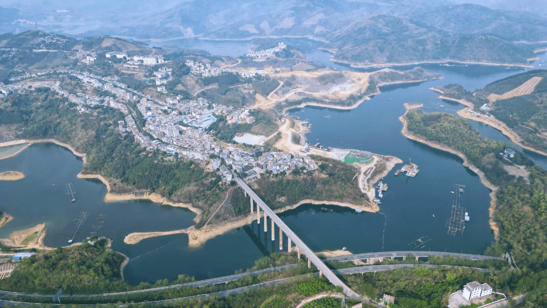 我叫文山,今天是我的生日,祝我生日快乐!_云南省_中国_全国