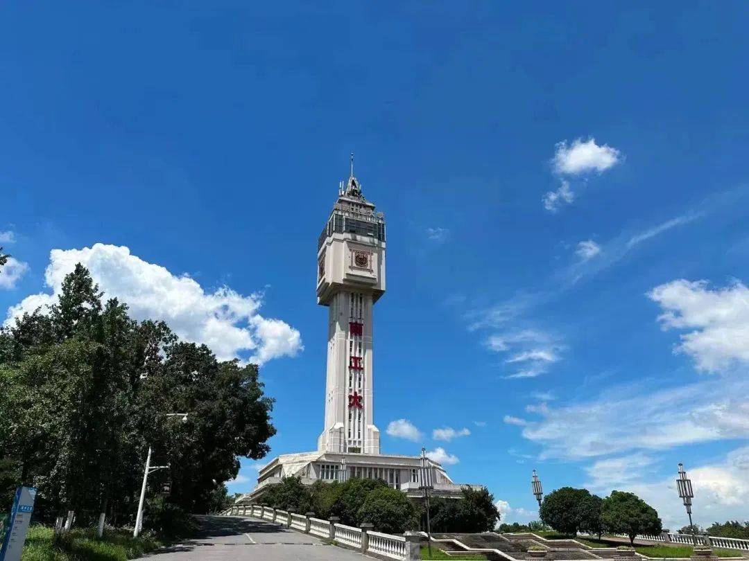 直播预告芳菲四月和优秀学长一起逐梦南工大