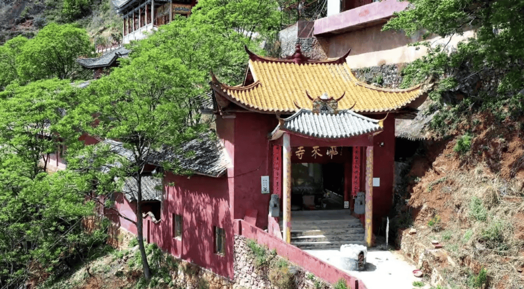 四川飞来寺图片