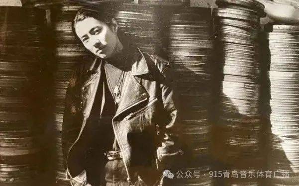 30年前他的这首歌成为华语摇滚乐坛的经典