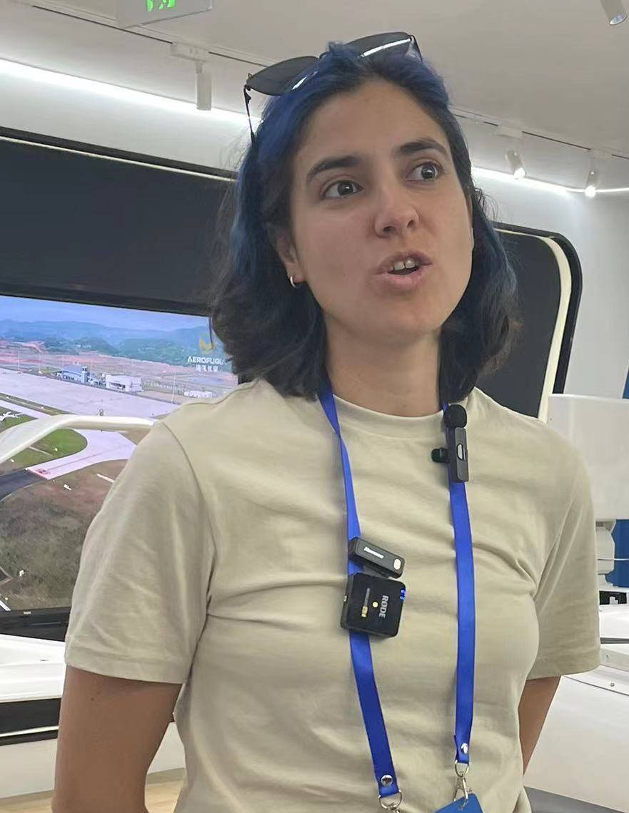 外媒记者我认为大熊猫和中国都象征着和平